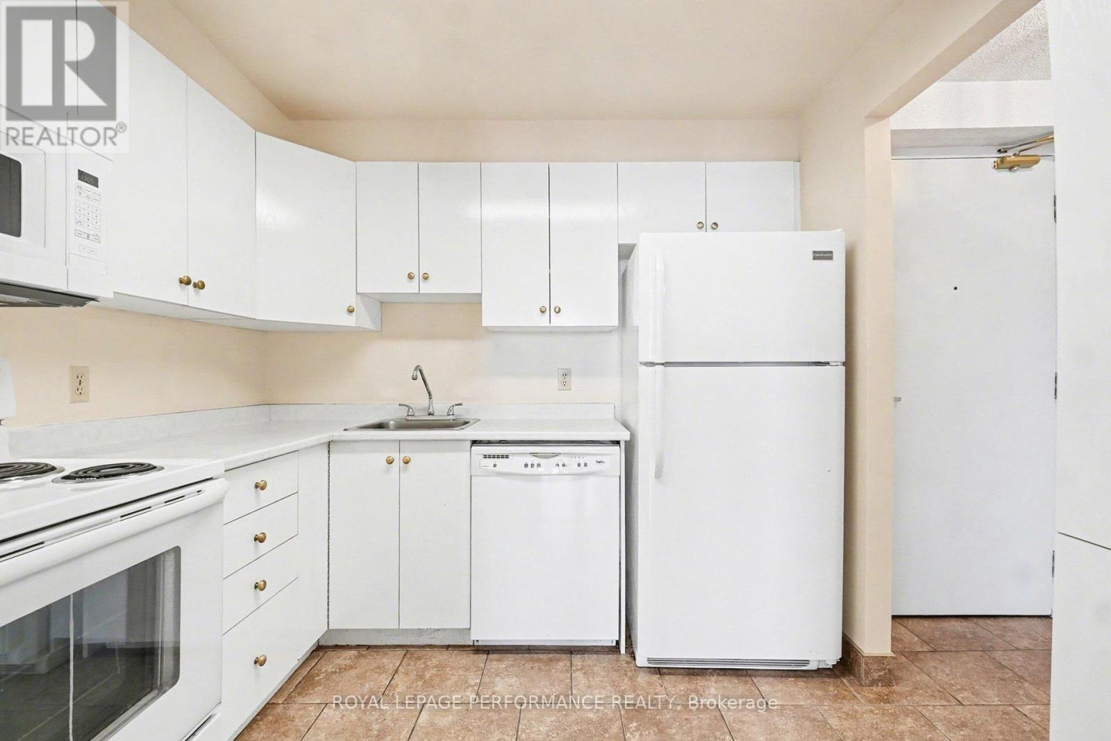 402 - 1440 Heron Road, Ottawa, Ontario  K1V 0X2 - Photo 6 - X12779474