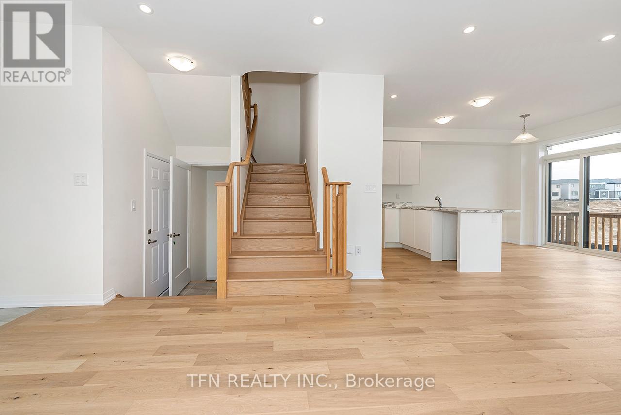 151 Mercato Avenue, Haldimand, Ontario  N3W 0K6 - Photo 10 - X12819774