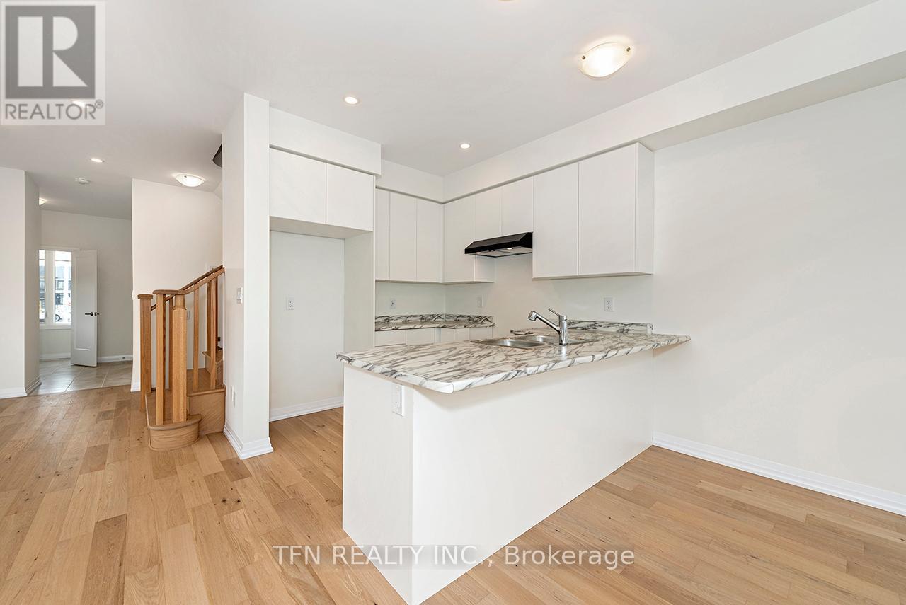 151 Mercato Avenue, Haldimand, Ontario  N3W 0K6 - Photo 15 - X12819774