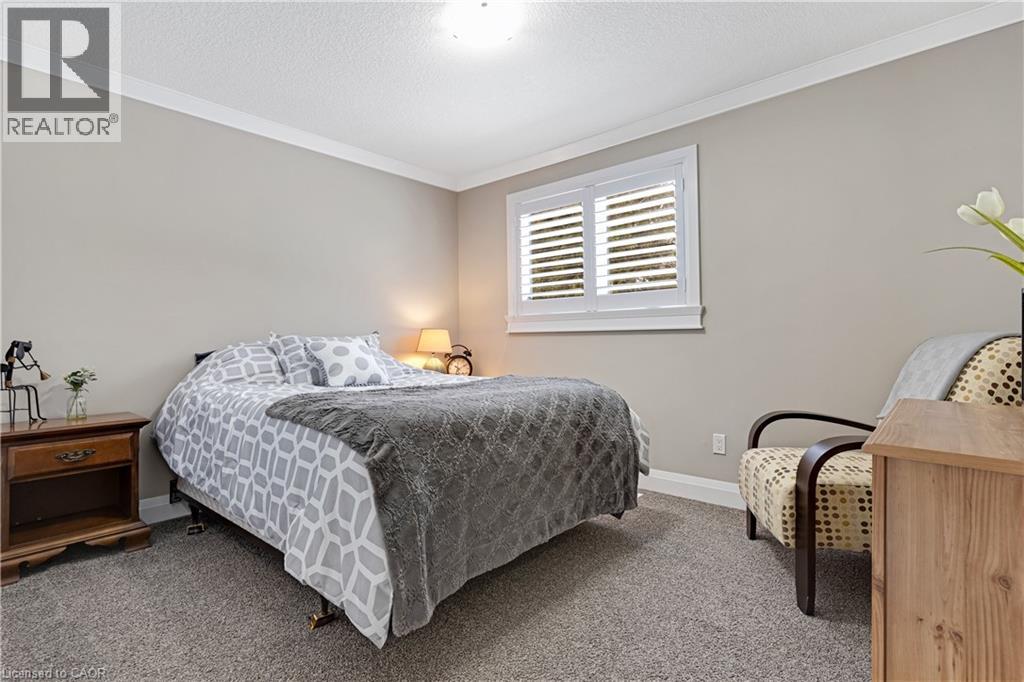 31 Dayman Court, Waterloo, Ontario  N2M 3A1 - Photo 17 - 40811184