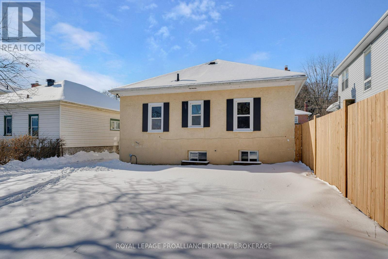 31 Beverley Street, Kingston, Ontario  K7L 3Y5 - Photo 24 - X12867506