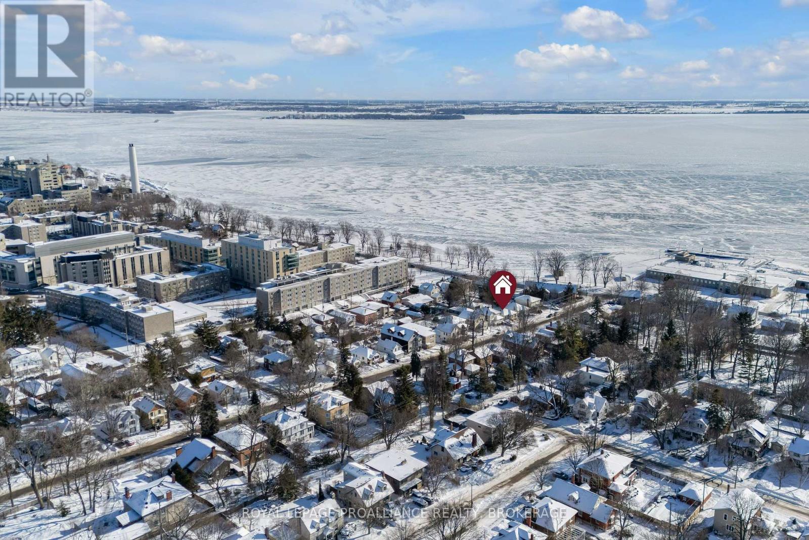 31 Beverley Street, Kingston, Ontario  K7L 3Y5 - Photo 3 - X12867506