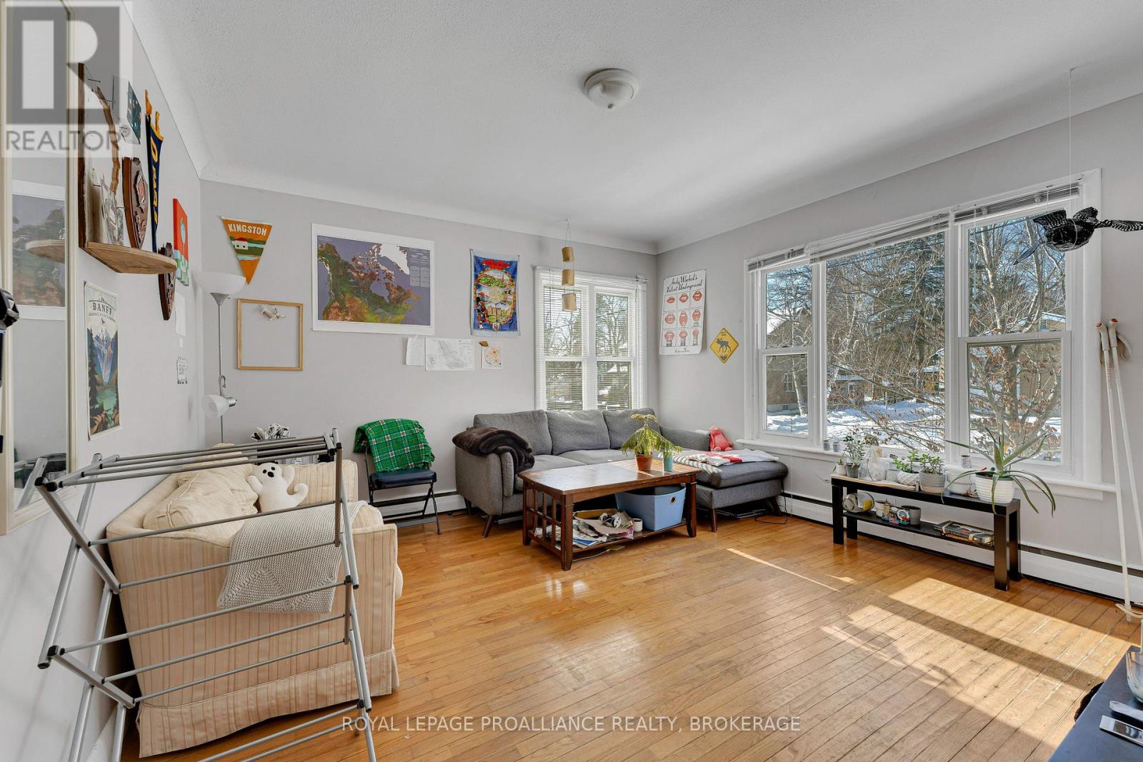 31 Beverley Street, Kingston, Ontario  K7L 3Y5 - Photo 4 - X12867506