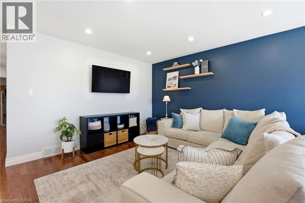 48 Champlain Avenue, Hamilton, Ontario  L8G 2H7 - Photo 8 - 40811162