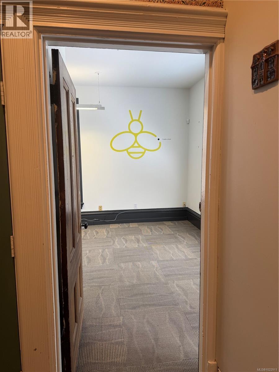 201 1124 Fort St, Victoria, British Columbia  V8V 3K8 - Photo 6 - 1022911