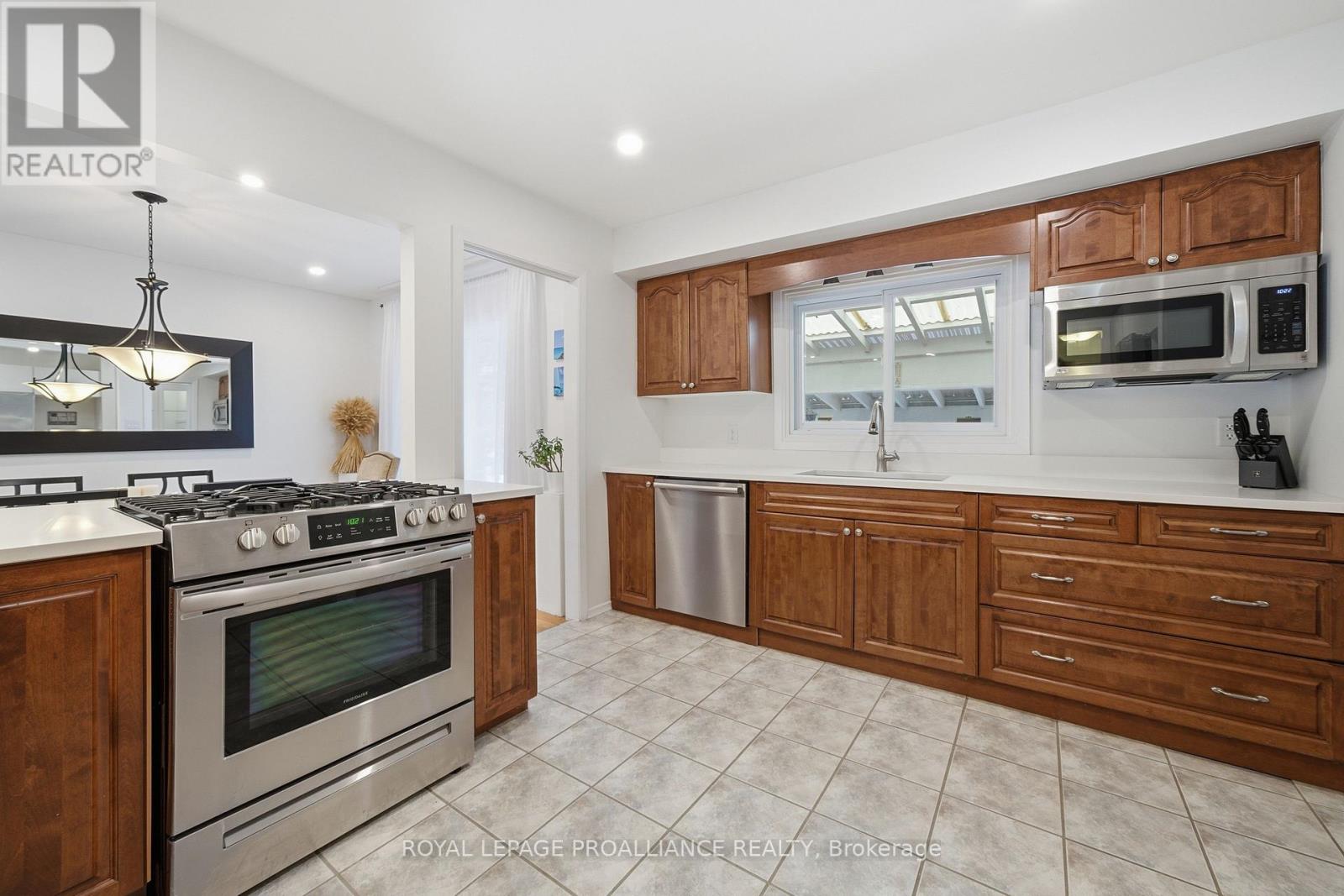 138 Burns Avenue, Quinte West (Sidney Ward), Ontario  K8R 1G3 - Photo 18 - X12867642