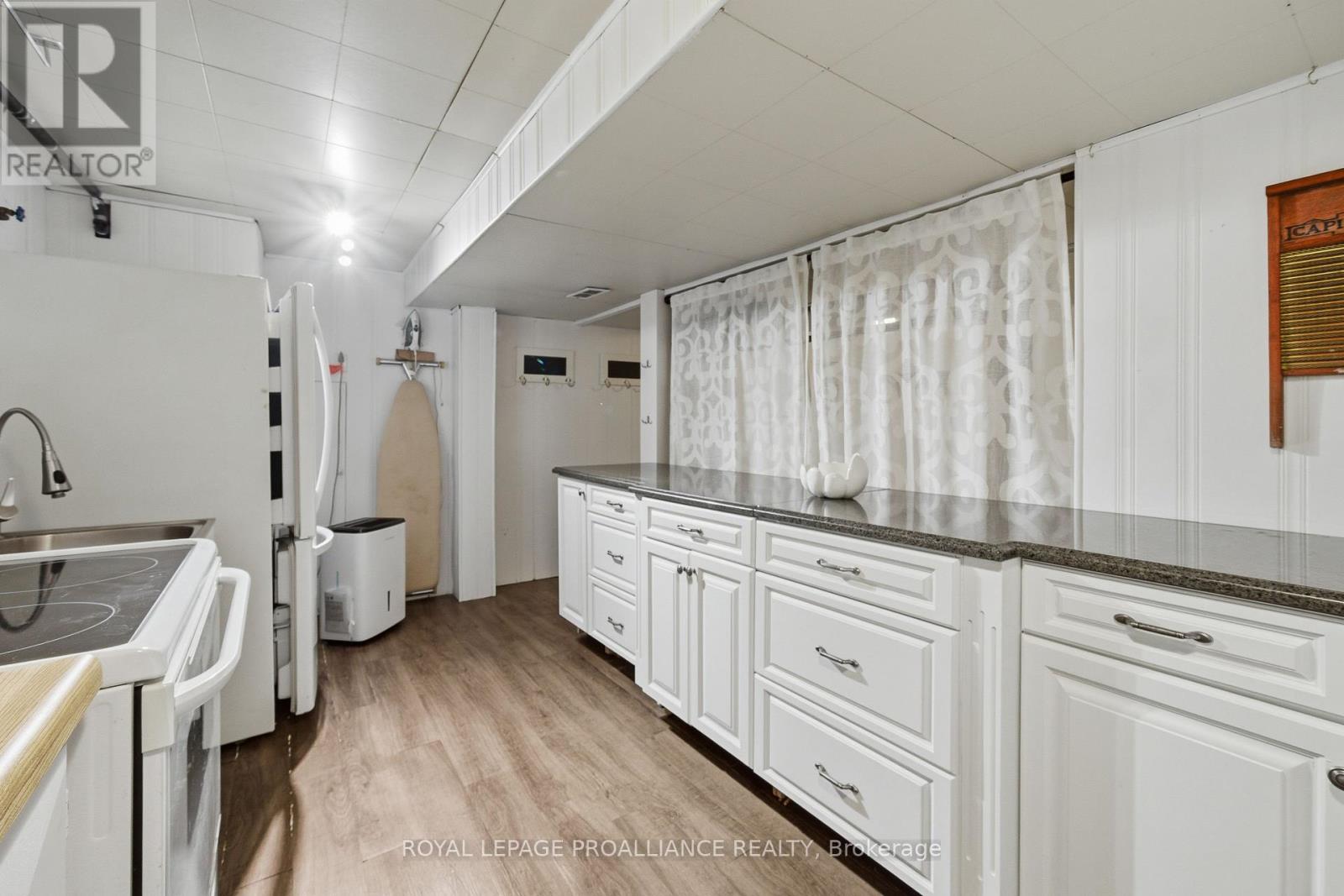 138 Burns Avenue, Quinte West (Sidney Ward), Ontario  K8R 1G3 - Photo 41 - X12867642