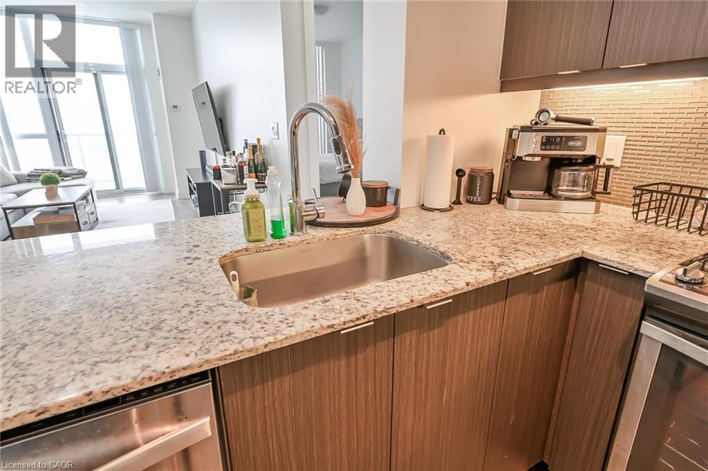 4633 Glen Erin Drive Unit# 906, Mississauga, Ontario  L5M 7S1 - Photo 7 - 40810344