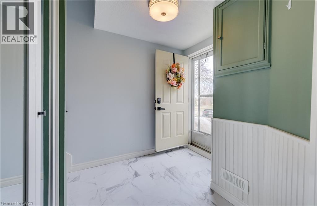 60 Elmsdale Drive Unit# 11, Kitchener, Ontario  N2E 2G4 - Photo 5 - 40810960