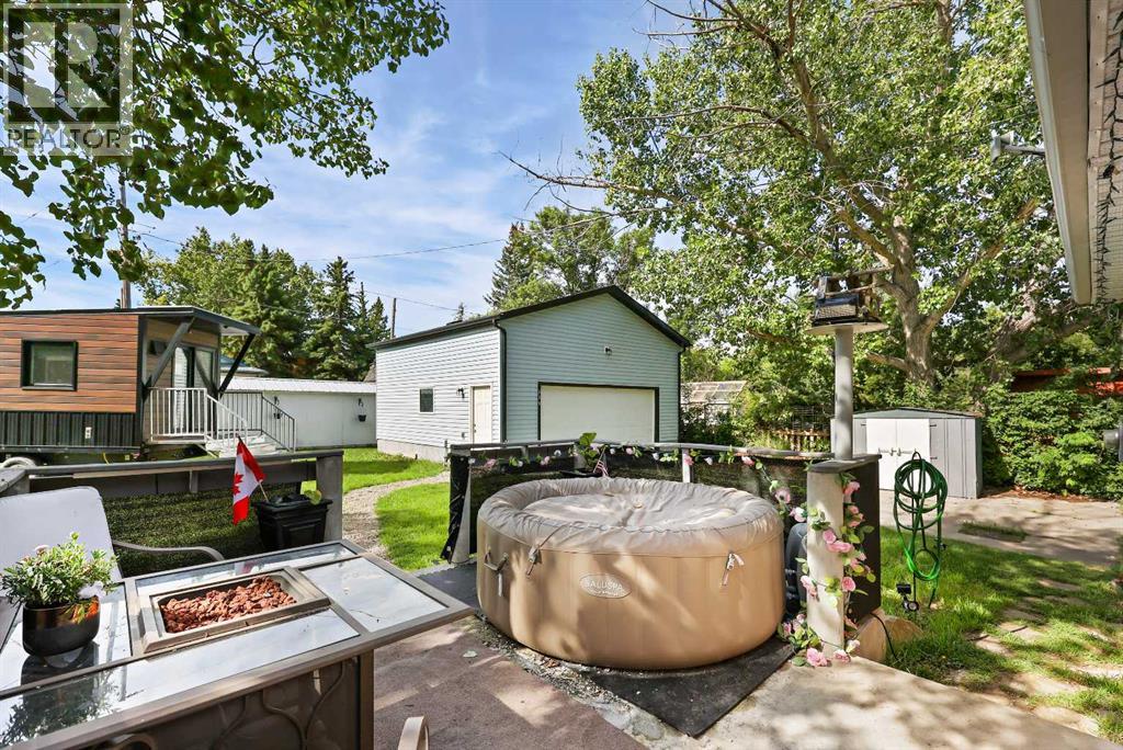 339 3 Street, Irricana, Alberta  T0M 1B0 - Photo 38 - A2287598