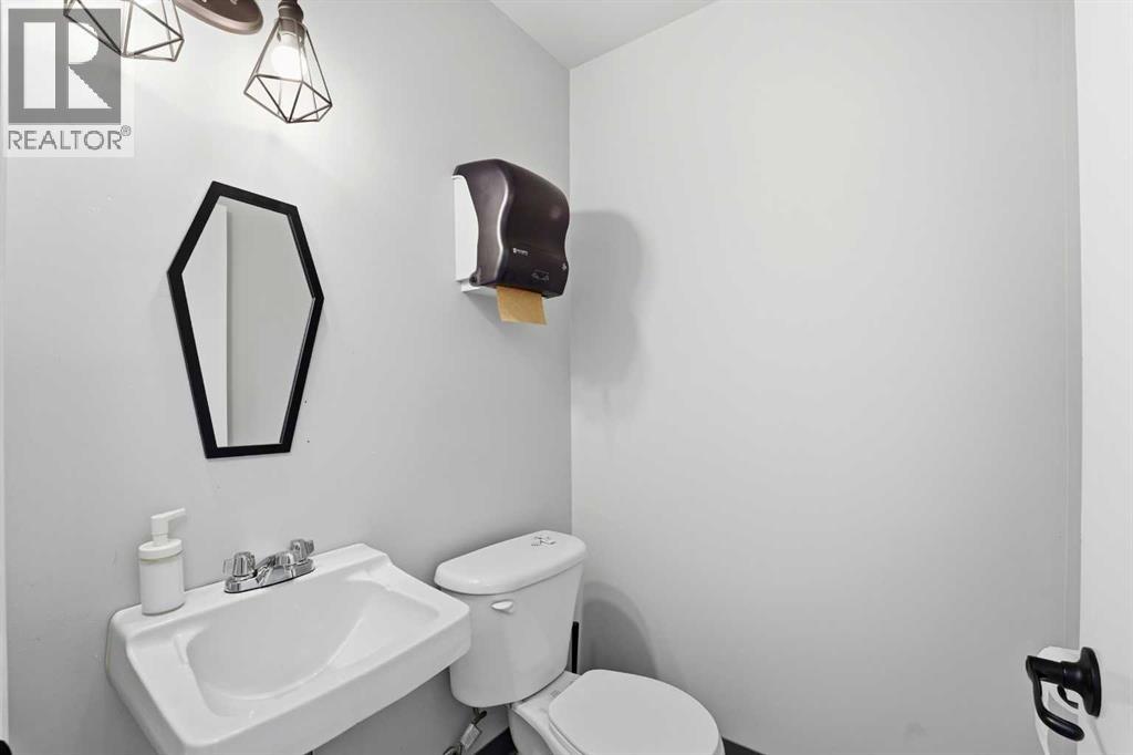 8, 4622 61 Street, Red Deer, Alberta  T4N 1C2 - Photo 12 - A2292035