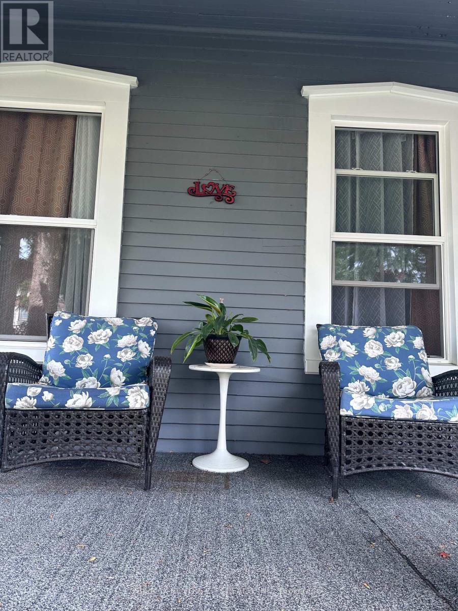 52 Princess Avenue, St. Thomas, Ontario  N5R 2V7 - Photo 32 - X12867632