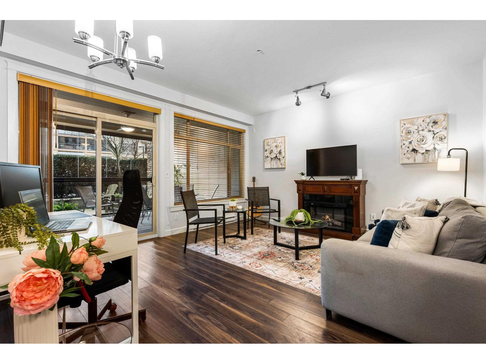 109 2860 Trethewey Street, Abbotsford, British Columbia  V2T 0G5 - Photo 3 - R3093080