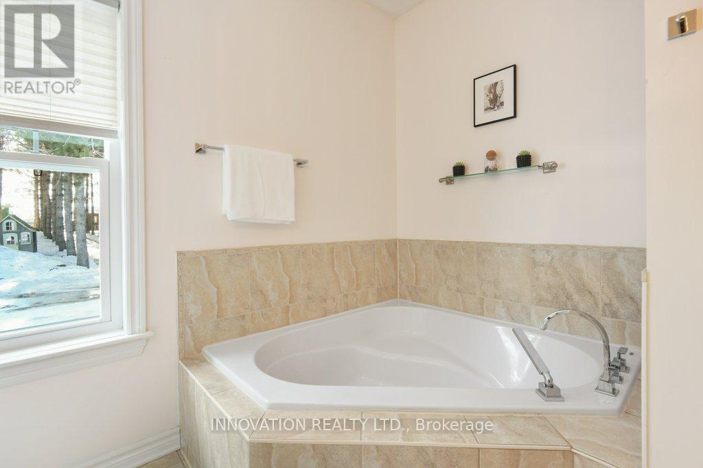 207 Ferguson Falls Road, Lanark Highlands, Ontario  K7C 0C5 - Photo 23 - X12867616