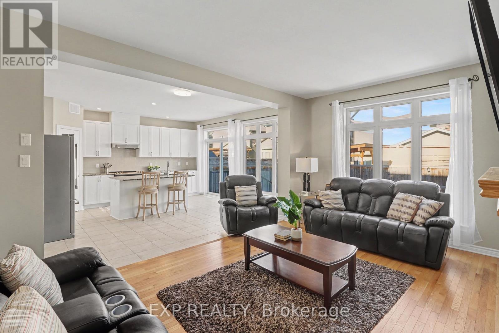 182 Helen Rapp Way, Ottawa, Ontario  K1T 0P6 - Photo 13 - X12867628