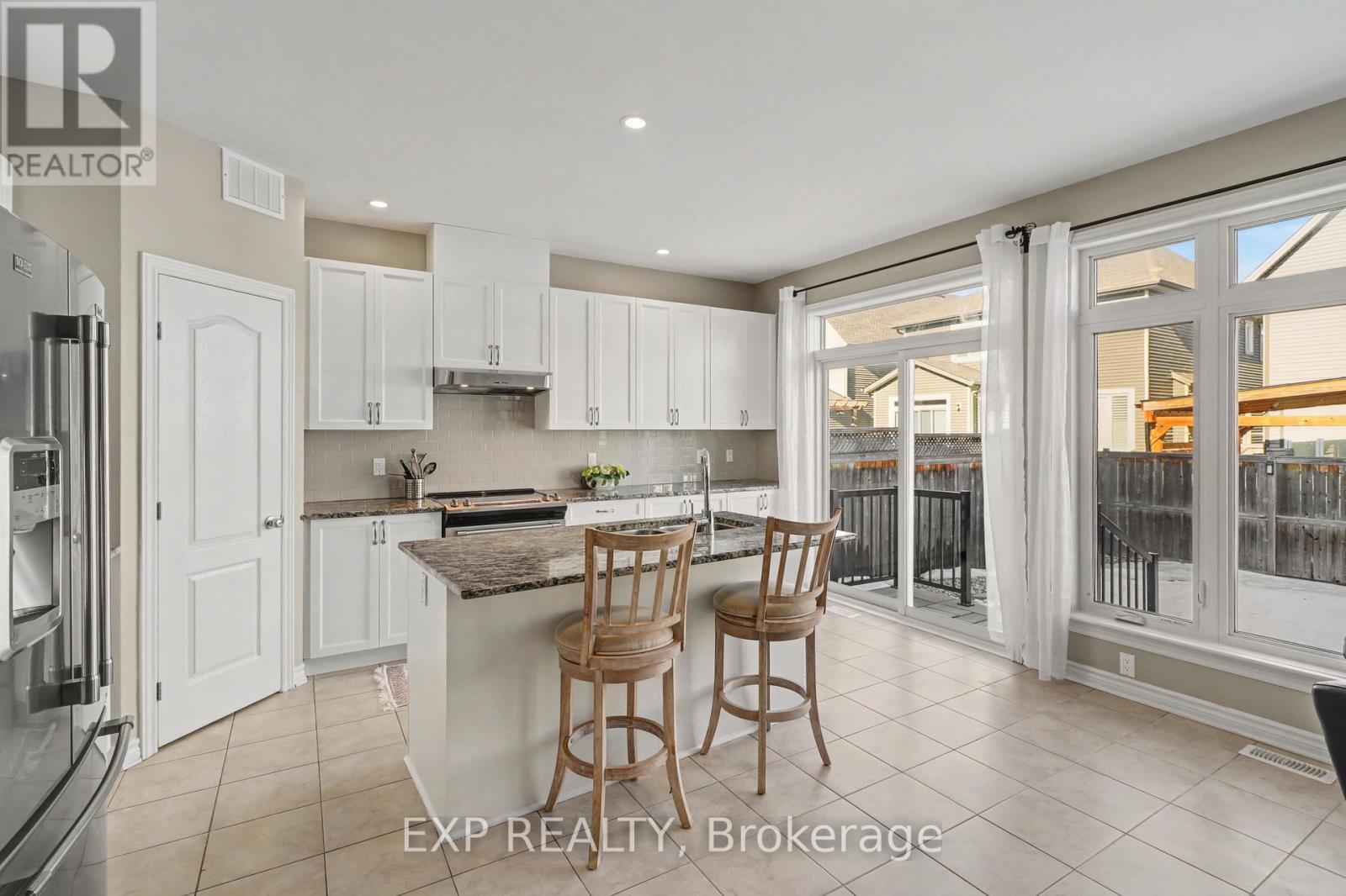 182 Helen Rapp Way, Ottawa, Ontario  K1T 0P6 - Photo 9 - X12867628