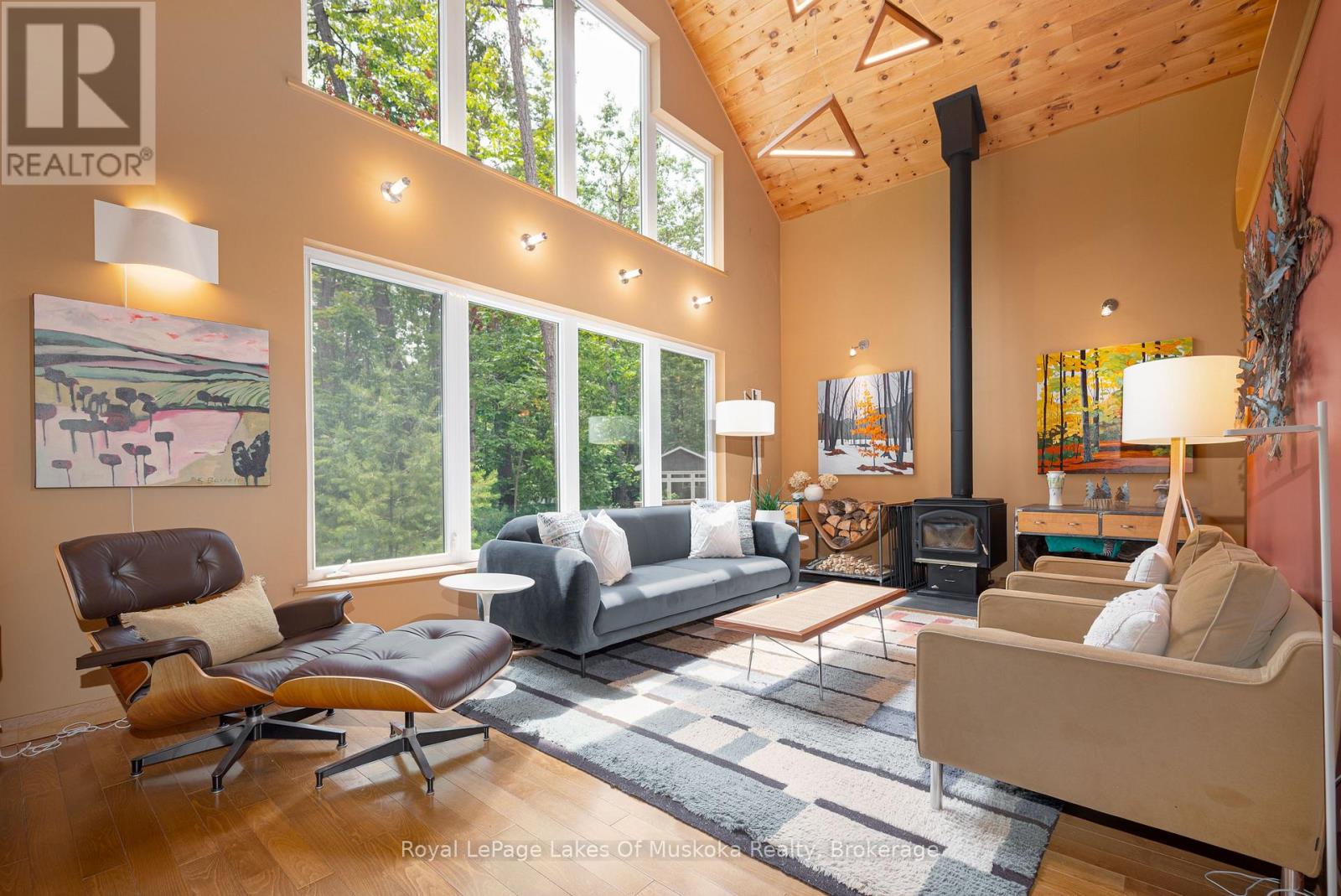 30 Forest Road, Kawartha Lakes (Fenelon), Ontario  K0M 1M0 - Photo 22 - X12313104