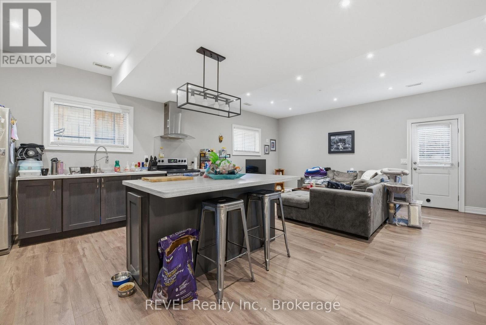 8846 Angie Drive, Niagara Falls, Ontario  L2H 0H9 - Photo 27 - X12867606