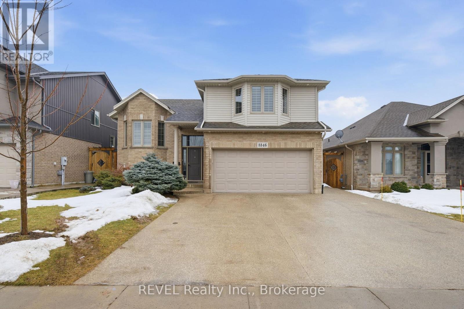 8846 Angie Drive, Niagara Falls, Ontario  L2H 0H9 - Photo 3 - X12867606