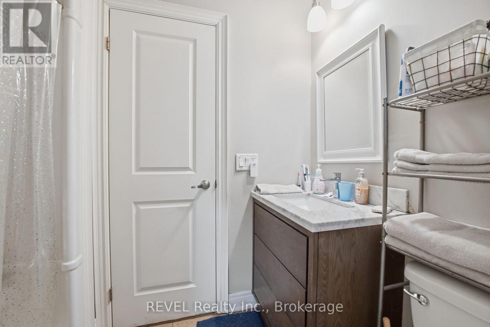 8846 Angie Drive, Niagara Falls, Ontario  L2H 0H9 - Photo 35 - X12867606