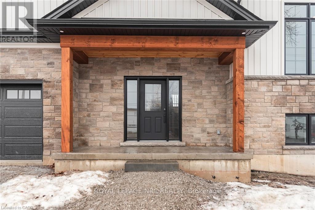 4178 Fly Road, Lincoln, Ontario  L0R 2G0 - Photo 3 - X12867728