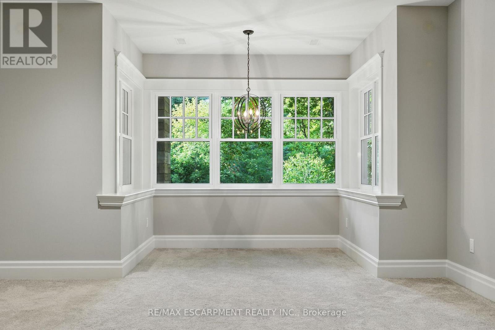 391 Patricia Drive, Burlington, Ontario  L7T 1J9 - Photo 44 - W12743734