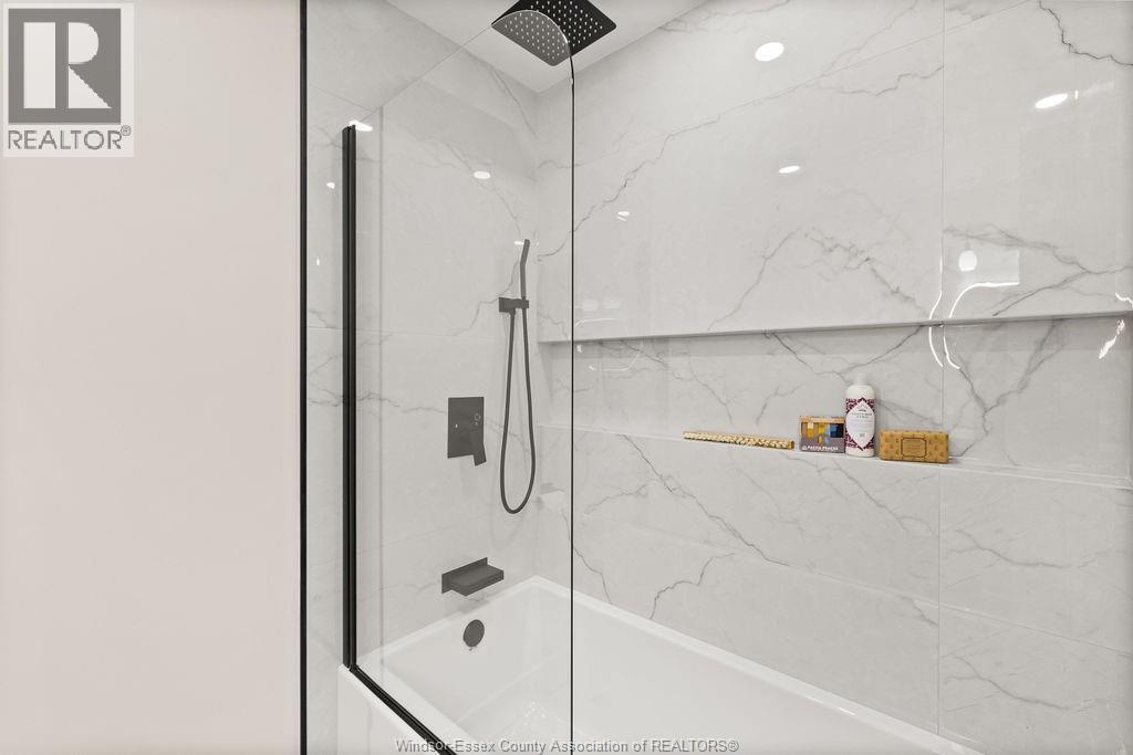 4385 Huron Church Line Road, Lasalle, Ontario  N8H 1H3 - Photo 28 - 26005033