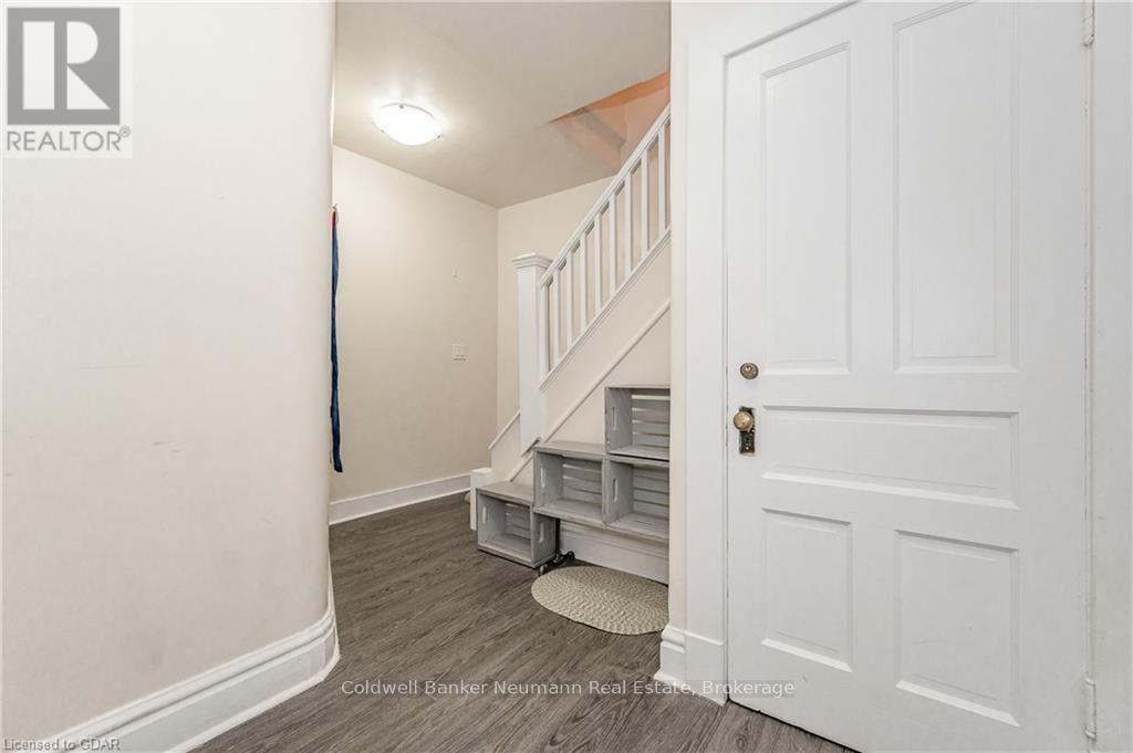 C - 42 Waterloo Avenue, Guelph, Ontario  N1H 3H5 - Photo 3 - X12867522