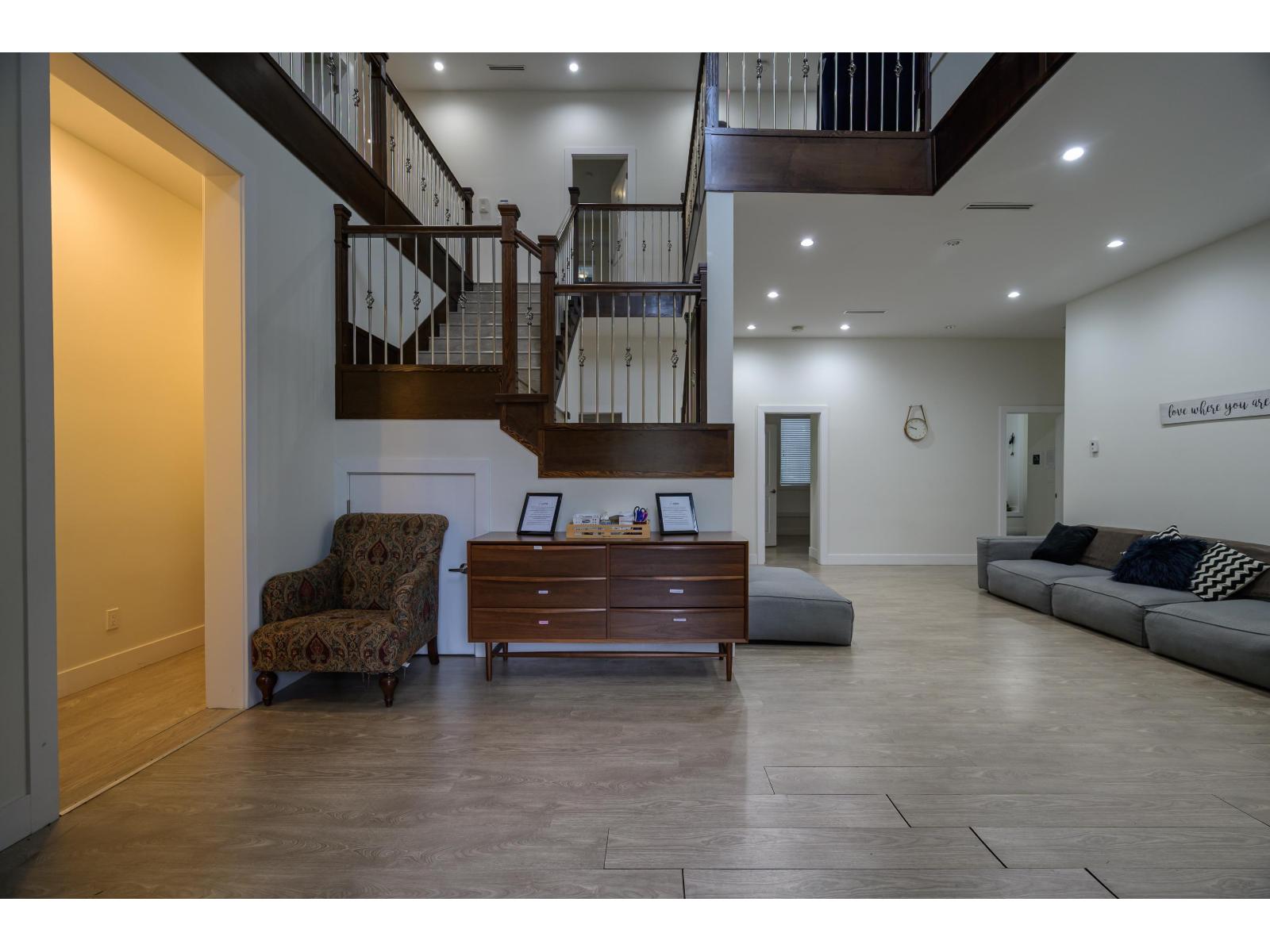 10873 132 Street, Surrey, British Columbia  V3T 3W6 - Photo 7 - R3098209