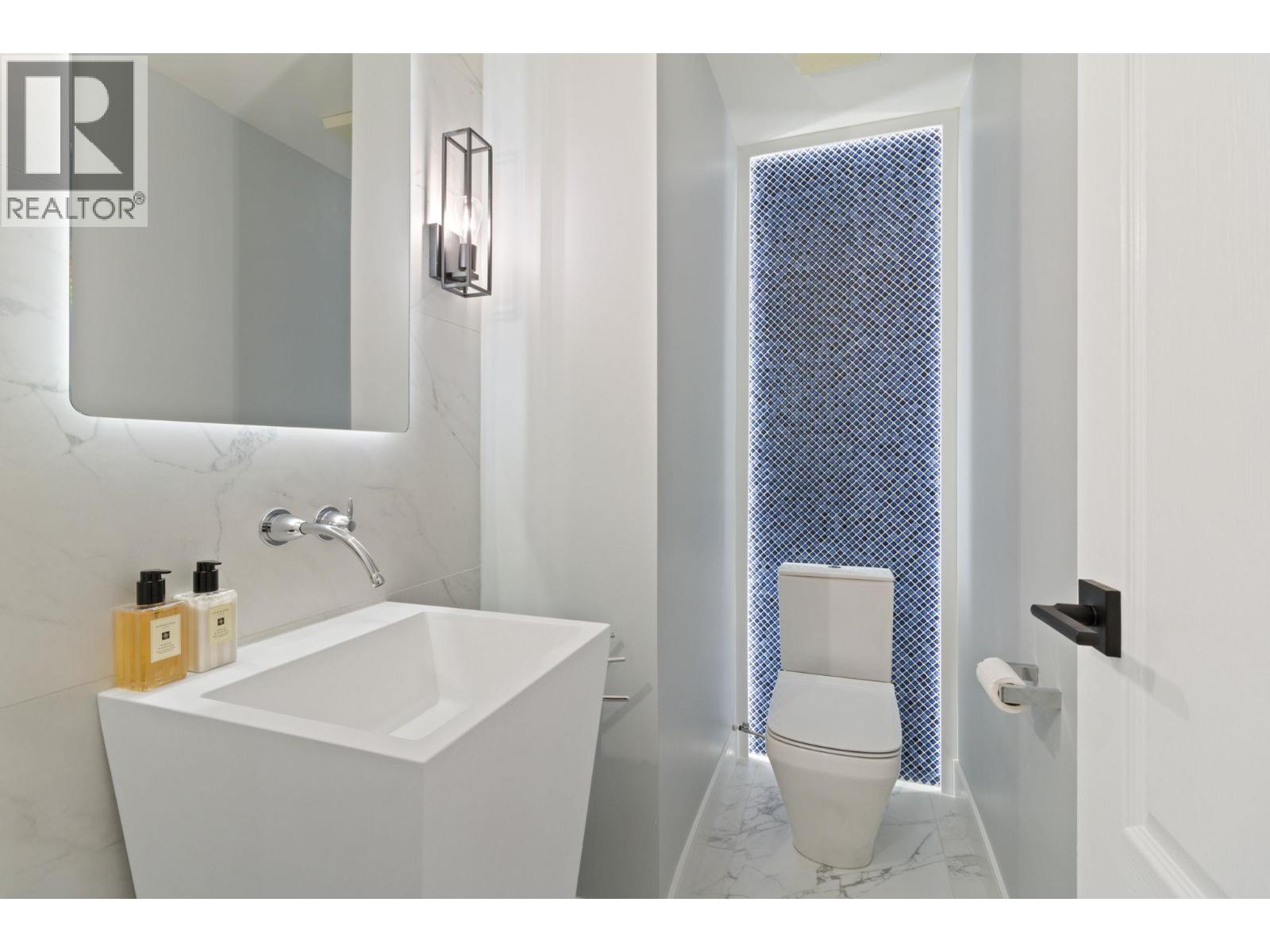 7231 Dampier Court, Richmond, British Columbia  V7C 5W4 - Photo 24 - R3095740