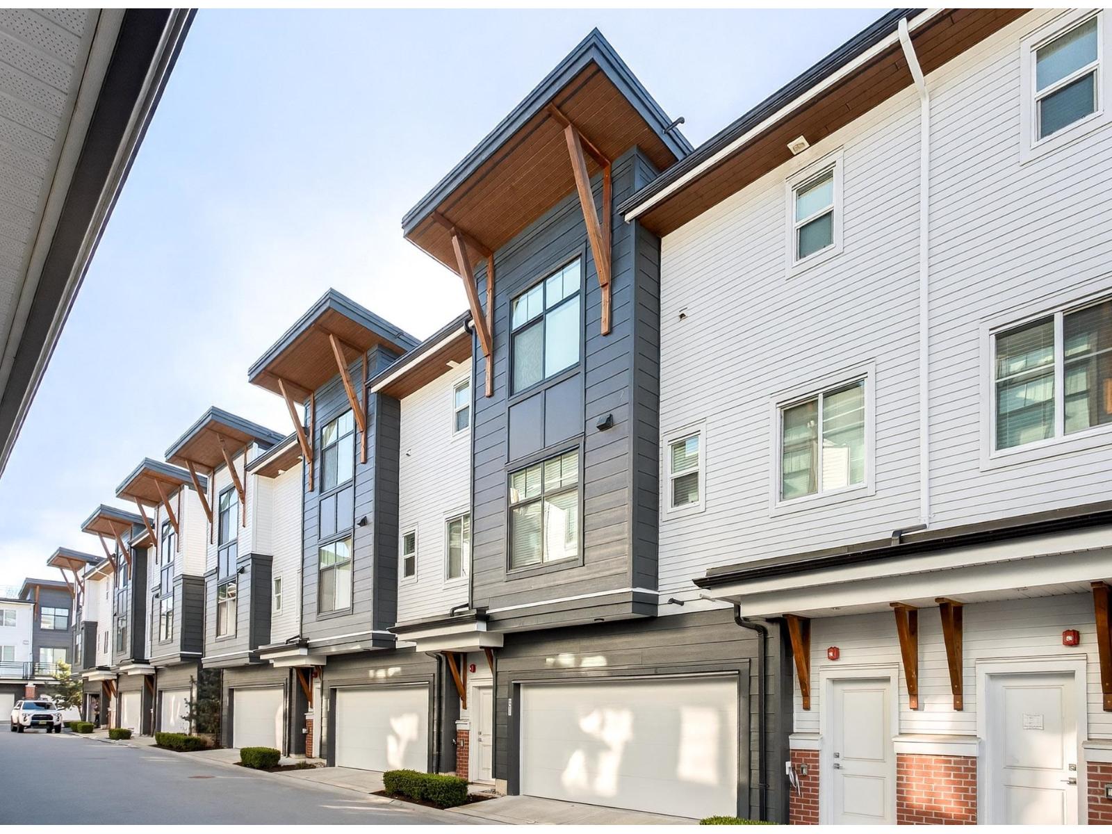 31 22128 48a Avenue, Langley, British Columbia  V3A 0L6 - Photo 1 - R3098241