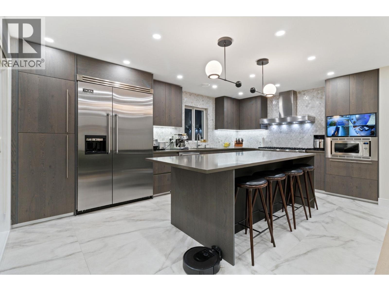 7231 Dampier Court, Richmond, British Columbia  V7C 5W4 - Photo 8 - R3095740