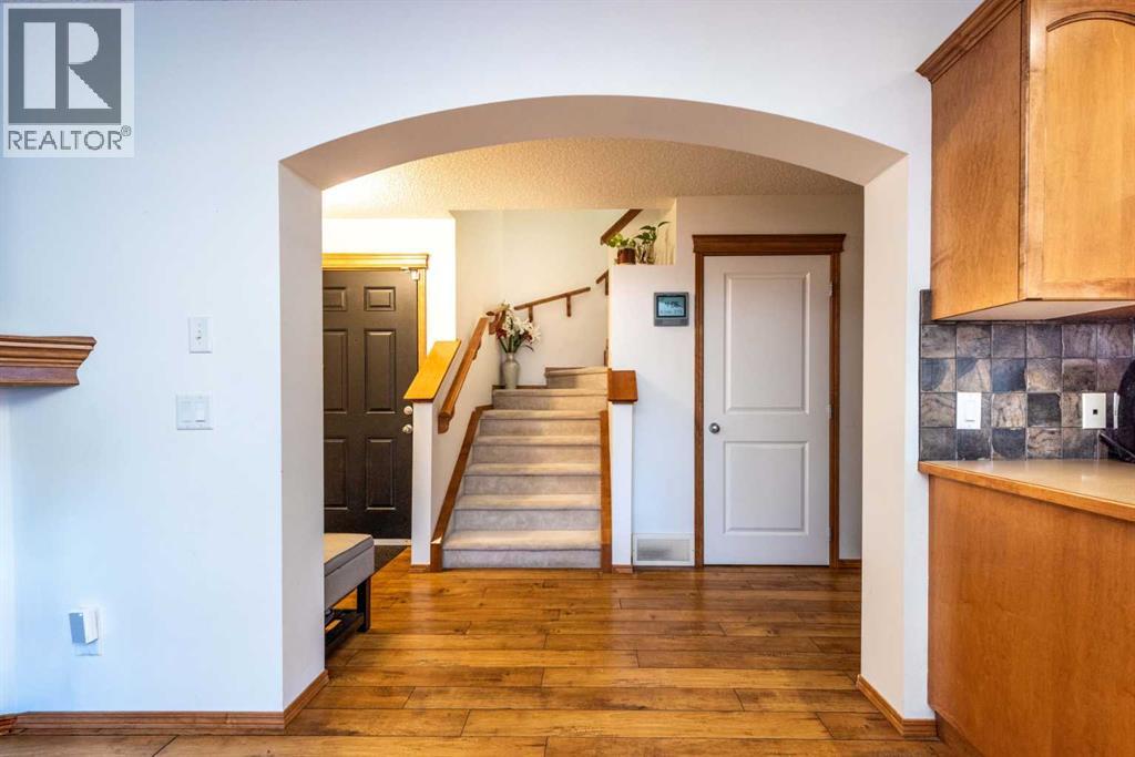 74 Tuscany Springs Hill Nw, Calgary, Alberta  T3L 3E4 - Photo 12 - A2286017