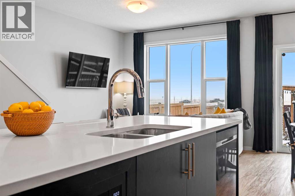 824 Seton Circle Se, Calgary, Alberta  T3M 3C4 - Photo 4 - A2291021