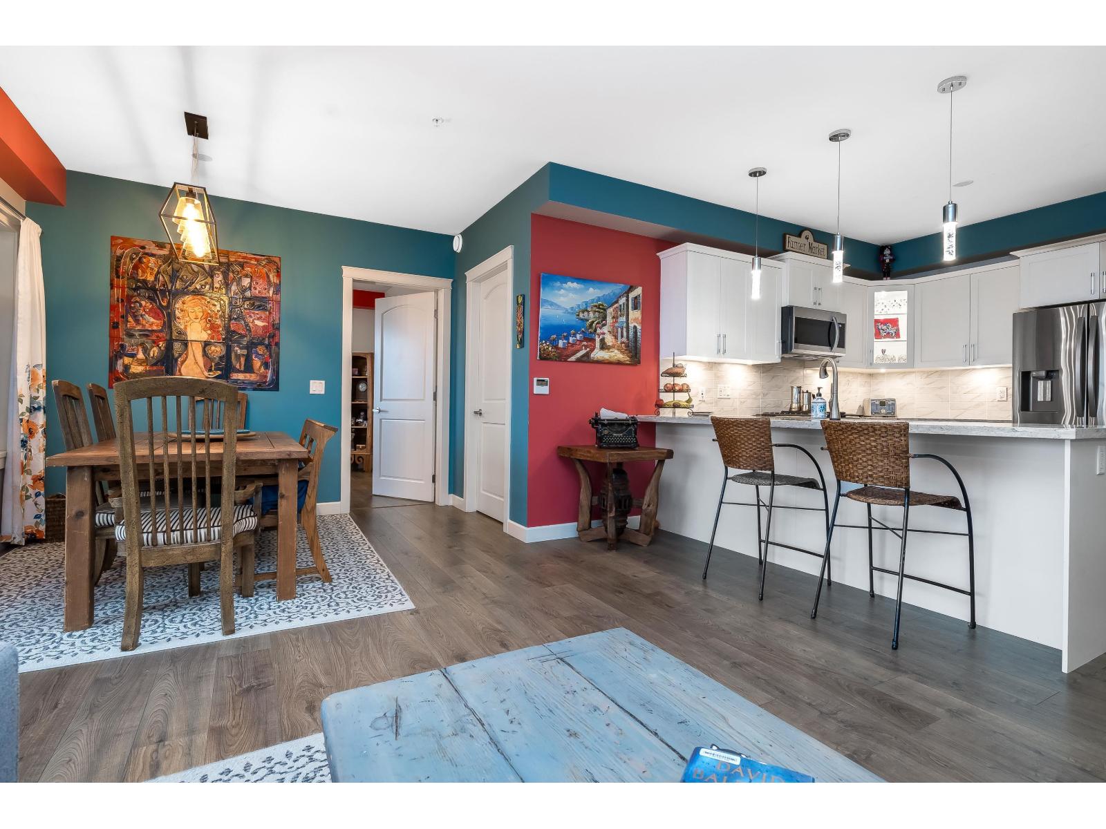 401 14588 Mcdougall Drive, Surrey, British Columbia  V4P 0H1 - Photo 9 - R3097278