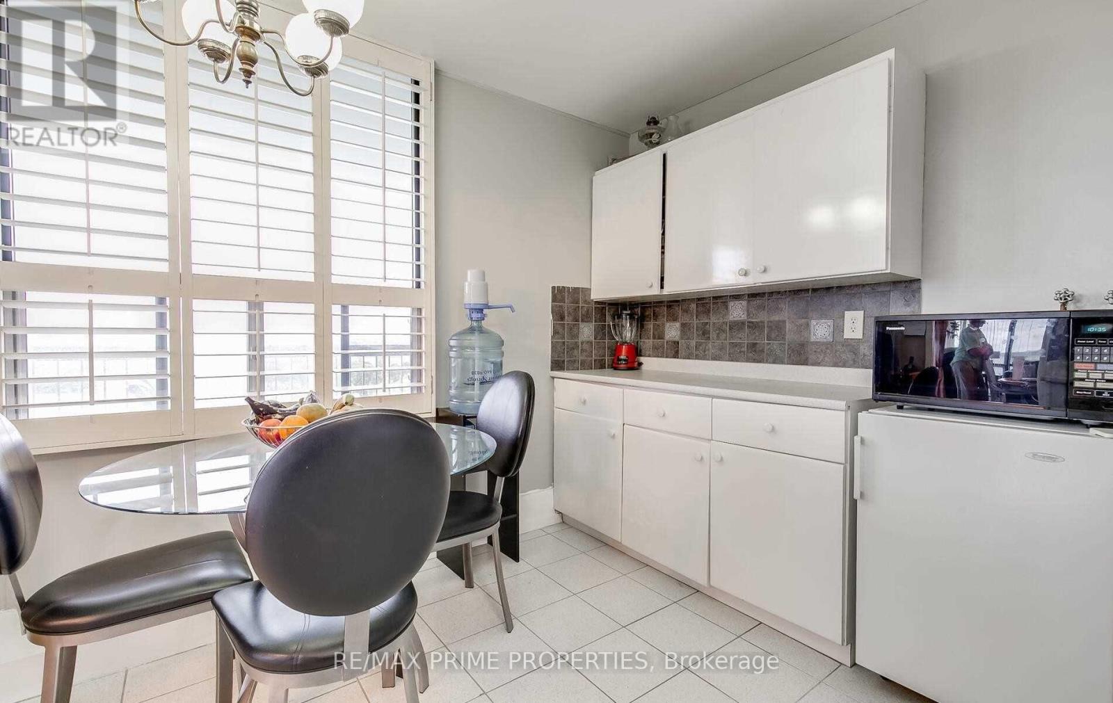 907 - 115 Antibes Drive, Toronto, Ontario  M2R 2Y9 - Photo 17 - C12867596