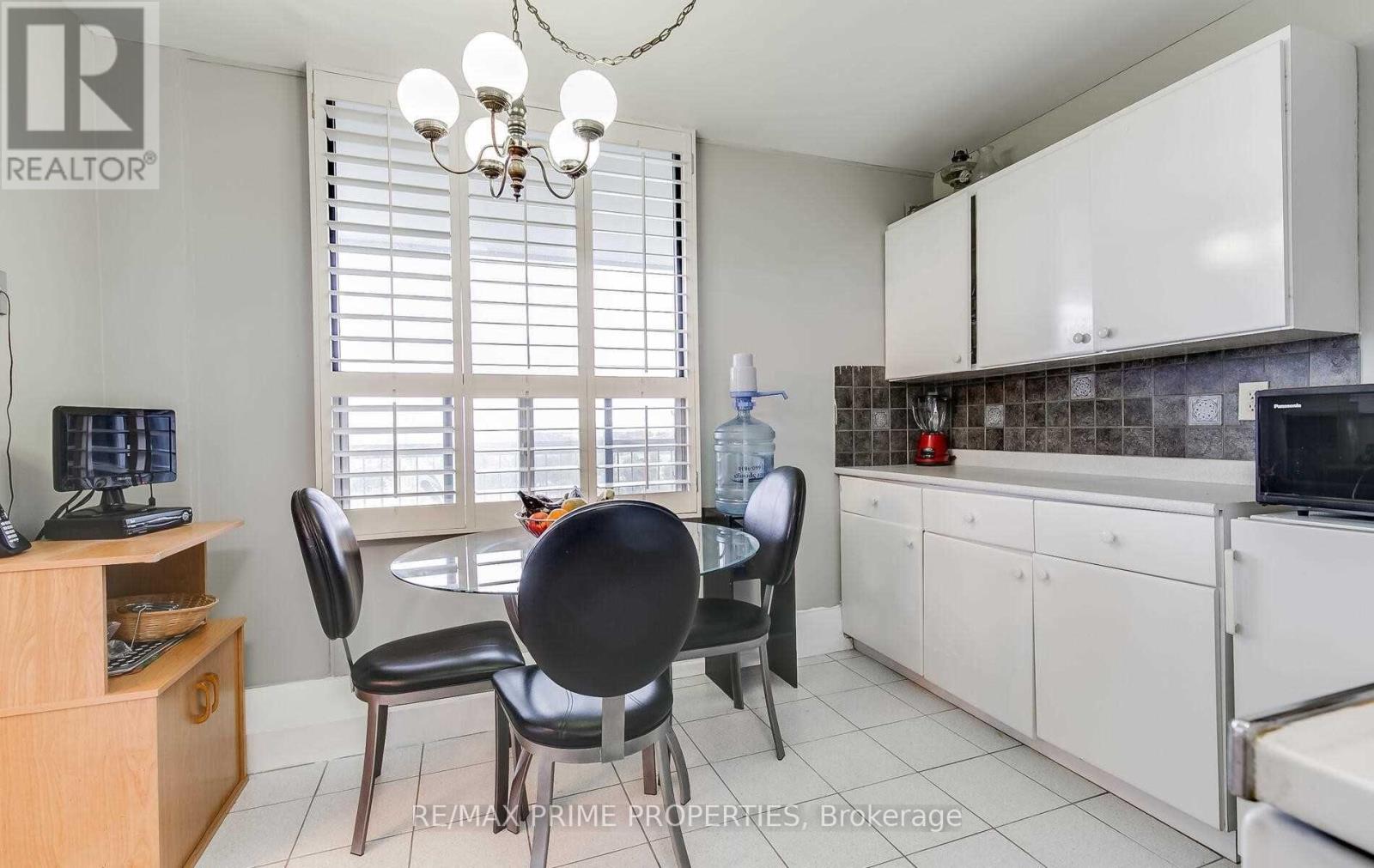 907 - 115 Antibes Drive, Toronto, Ontario  M2R 2Y9 - Photo 18 - C12867596