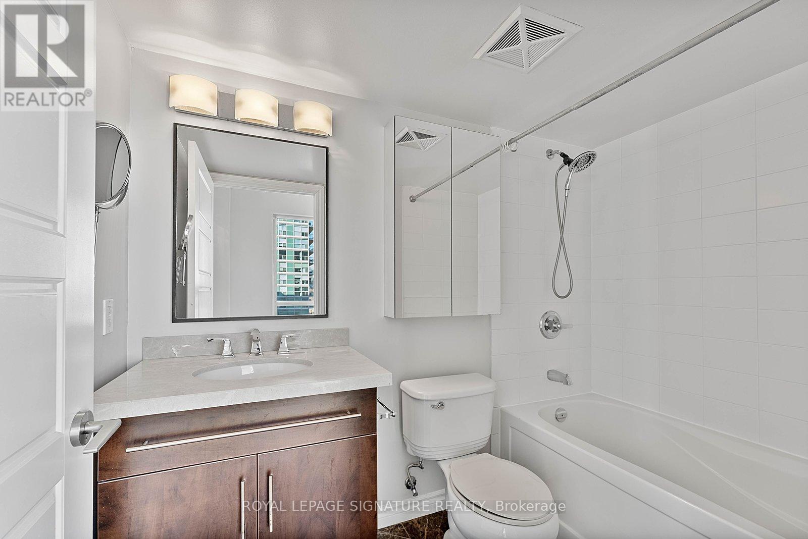 1902 - 100 Western Battery Road, Toronto, Ontario  M6K 3S2 - Photo 15 - C12867742