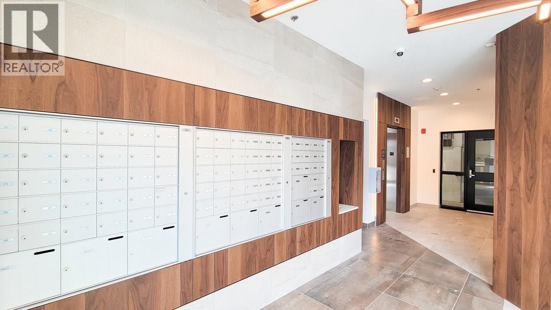 414 1365 Pemberton Avenue, Squamish, British Columbia  V8B 1B7 - Photo 21 - R3096728