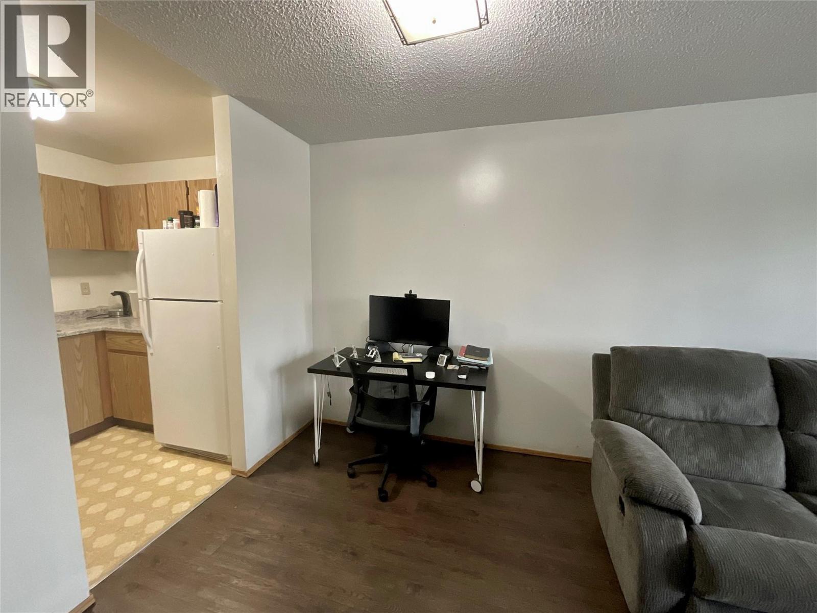 185 Chamberlain Crescent Unit# 204, Tumbler Ridge, British Columbia  V0C 2W0 - Photo 6 - 10378869