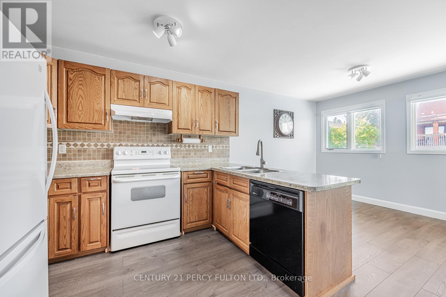 34 Kingswood Drive N, Clarington, Ontario  L1E 1G2 - Photo 15 - E12867532