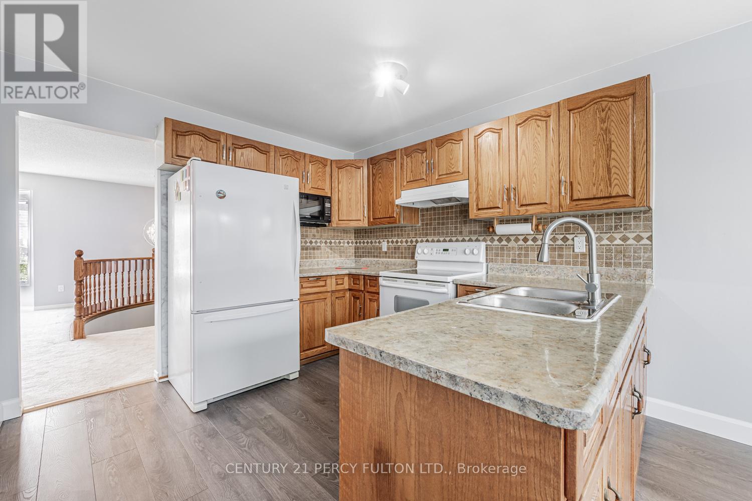 34 Kingswood Drive N, Clarington, Ontario  L1E 1G2 - Photo 18 - E12867532