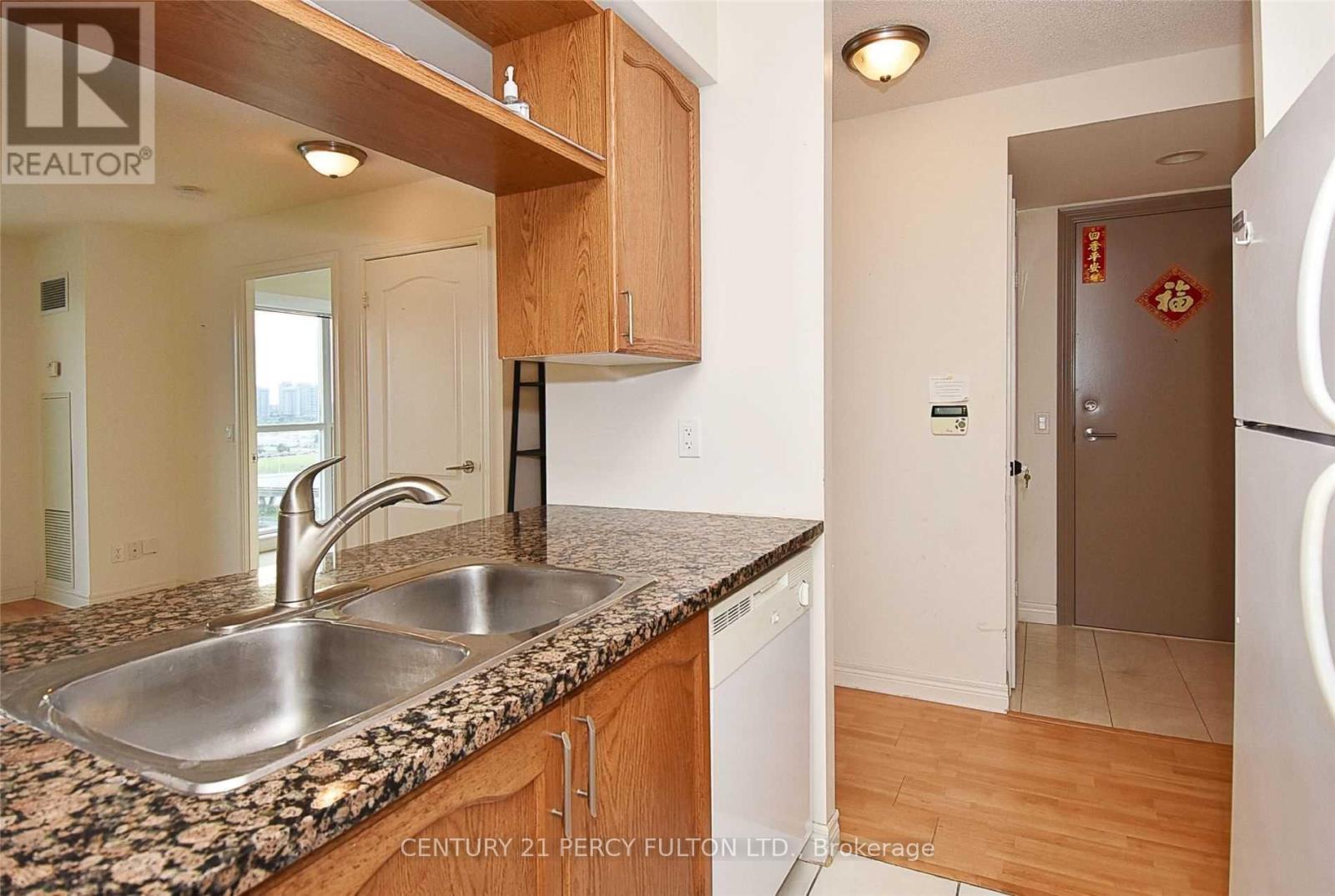 1201 - 60 Town Centre Court, Toronto, Ontario  M1P 4Y7 - Photo 5 - E12867550