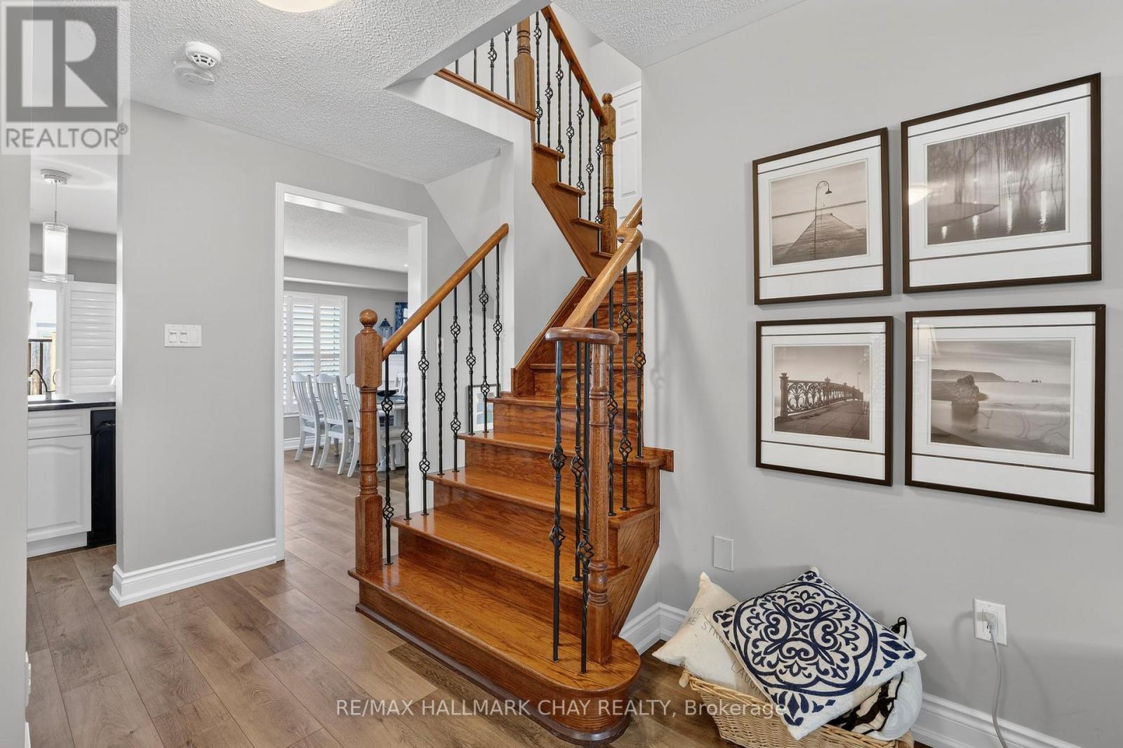 20 Burwell Street, Whitby, Ontario  L1R 0B7 - Photo 15 - E12867556