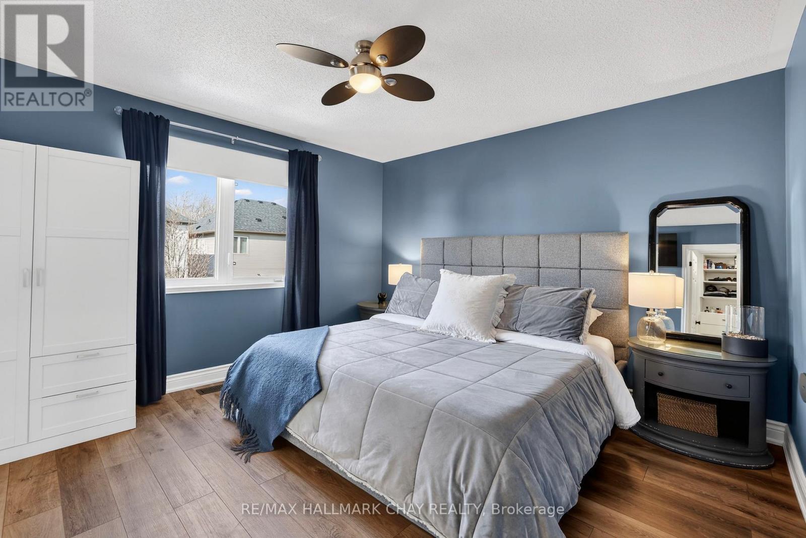 20 Burwell Street, Whitby, Ontario  L1R 0B7 - Photo 17 - E12867556