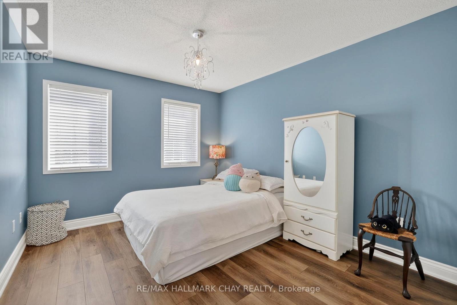 20 Burwell Street, Whitby, Ontario  L1R 0B7 - Photo 23 - E12867556