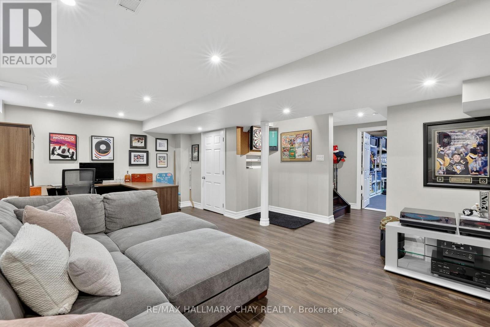 20 Burwell Street, Whitby, Ontario  L1R 0B7 - Photo 33 - E12867556