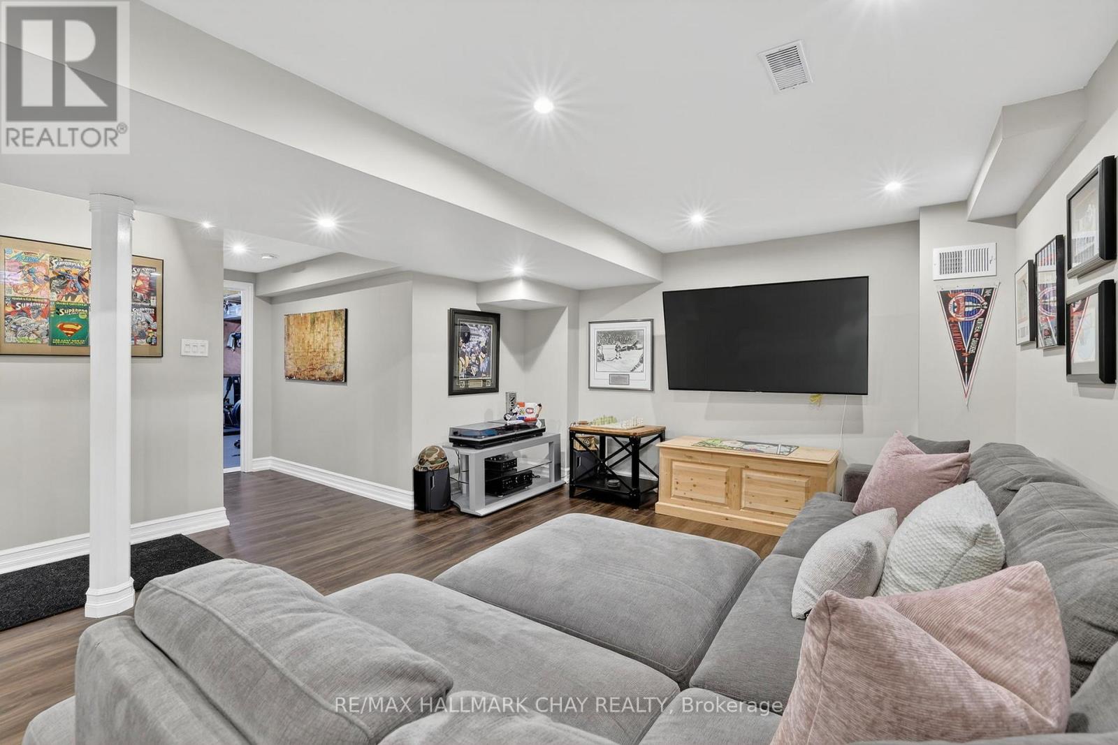 20 Burwell Street, Whitby, Ontario  L1R 0B7 - Photo 34 - E12867556