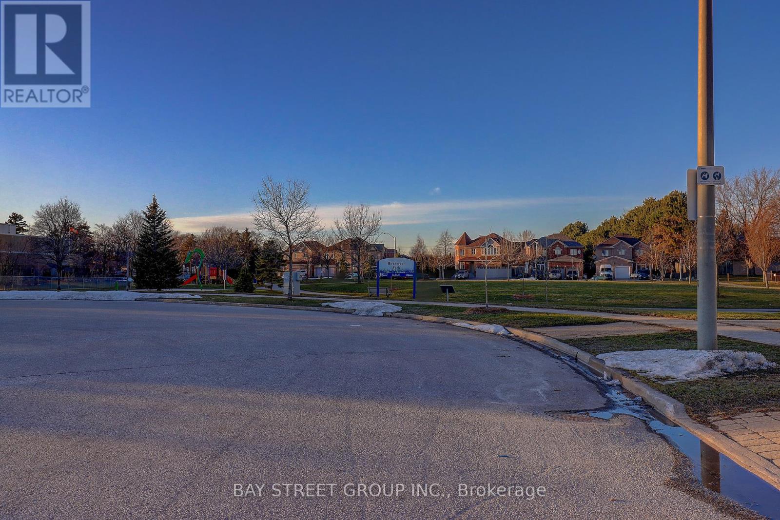 25 Birchcrest Court, Toronto, Ontario  M1W 4A4 - Photo 18 - E12867562