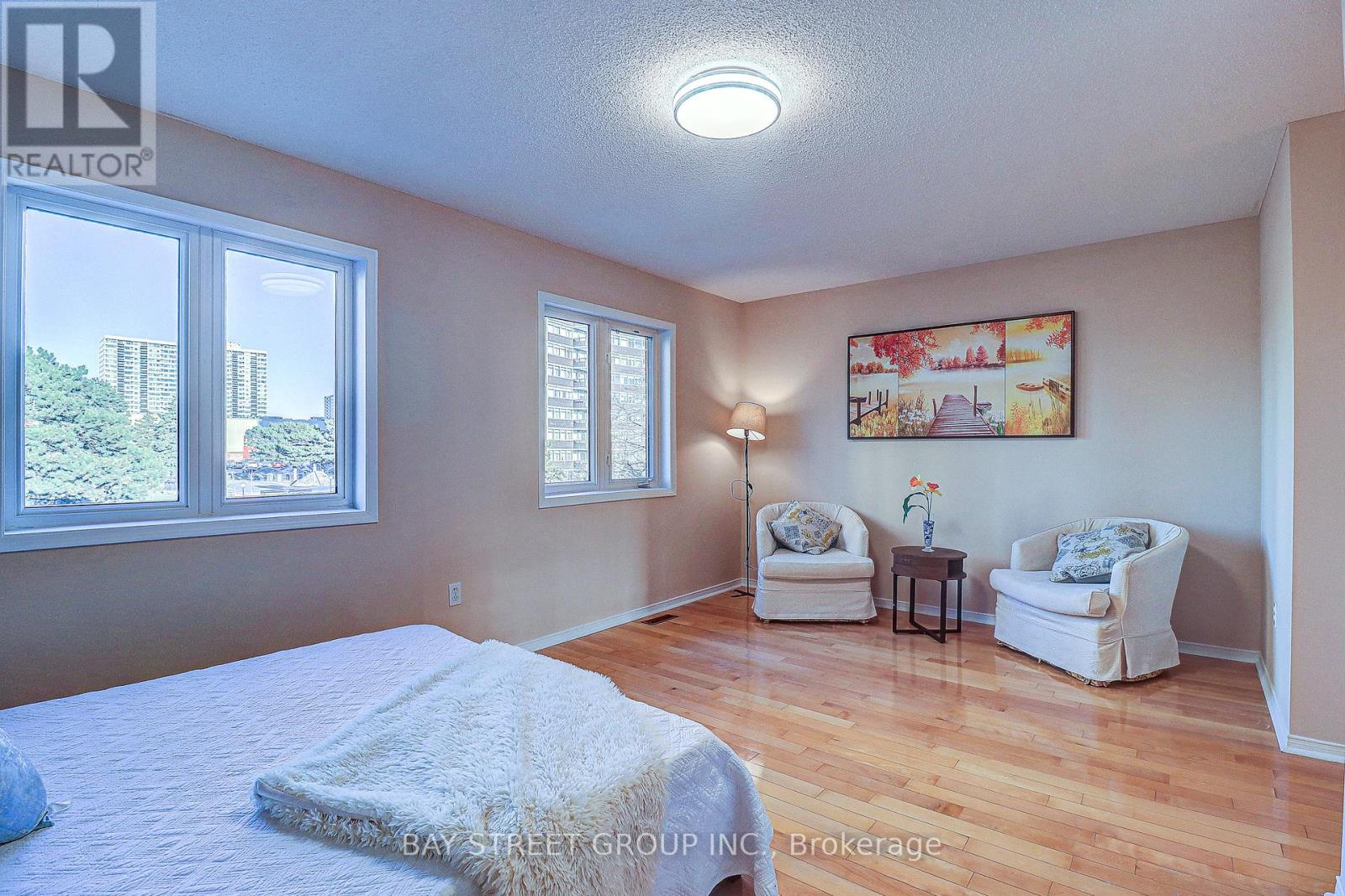 25 Birchcrest Court, Toronto, Ontario  M1W 4A4 - Photo 7 - E12867562